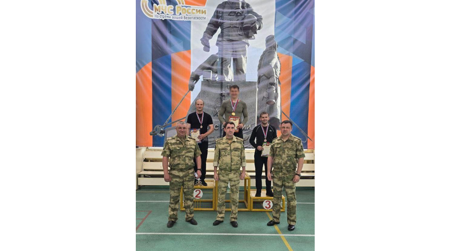 Кировский военнослужащий стал призером окружных соревнований Росгвардии по пожарно-спасательному спорту