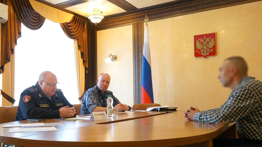 Начальник Управления Росгвардии по Кировской области Дмитрий Пушкин провел личный прием граждан