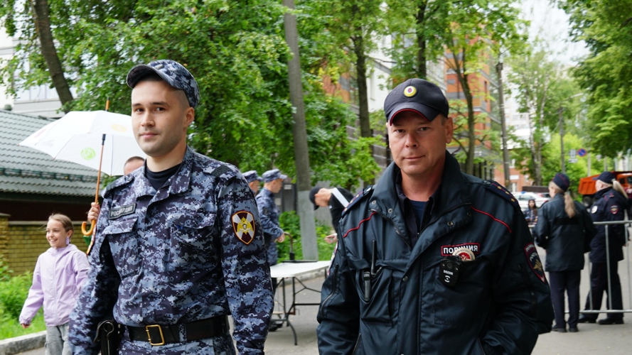 Сотрудники Росгвардии обеспечили безопасность праздничных мероприятий