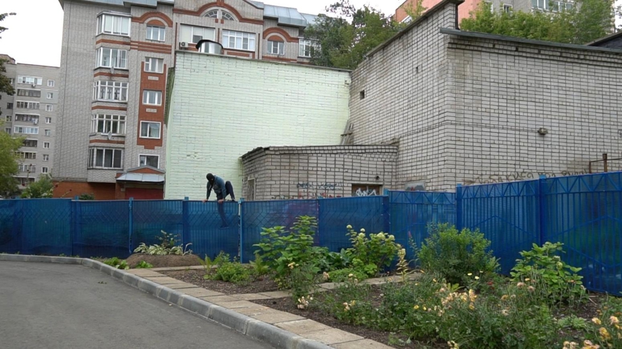 В Кирове росгвардейцы приняли участие в антитеррористических учениях в образовательных заведениях
