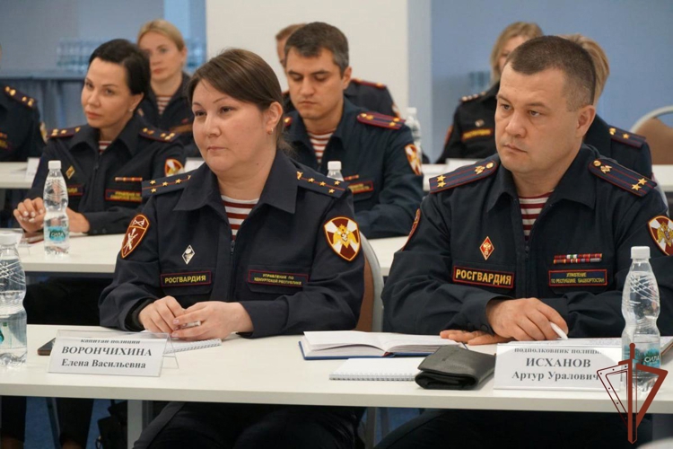 Начальник пресс-службы Управления Росгвардии по Кировской области принял участие в  учебно-методический сборе в Ульяновске