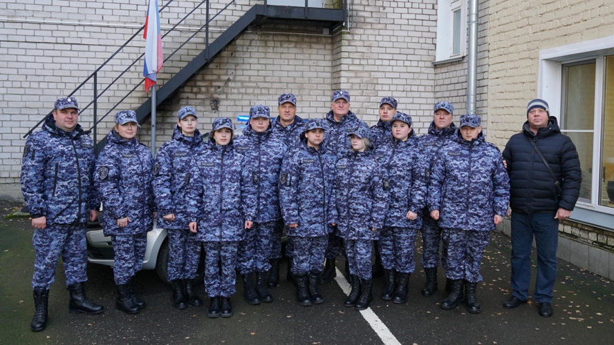 В отделе вневедомственной охраны по городу Кирову состоялась церемония принятия Присяги молодыми сотрудниками Росгвардии