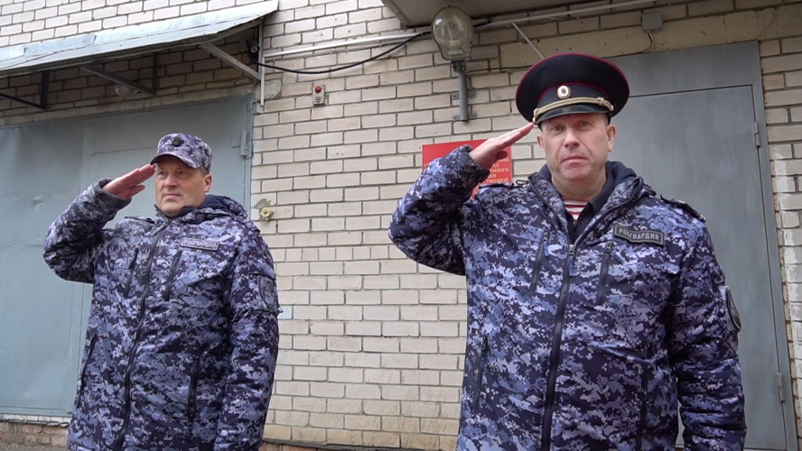 В отделе вневедомственной охраны по городу Кирову состоялась церемония принятия Присяги молодыми сотрудниками Росгвардии
