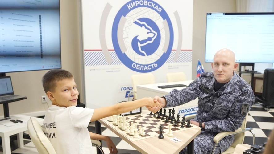 Сотрудник Росгвардии — призер шахматного турнира, посвященного Дню народного единства