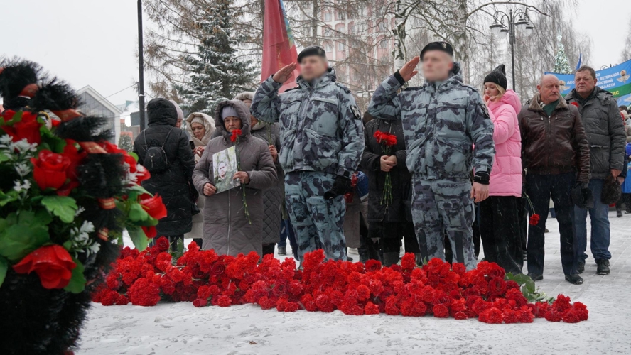 Росгвардейцы приняли участие в акции «Помяни нас, Россия»