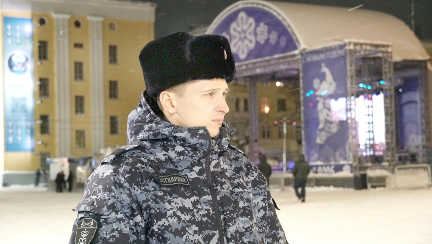 Росгвардейцы приняли участие в охране общественного порядка в новогоднюю ночь