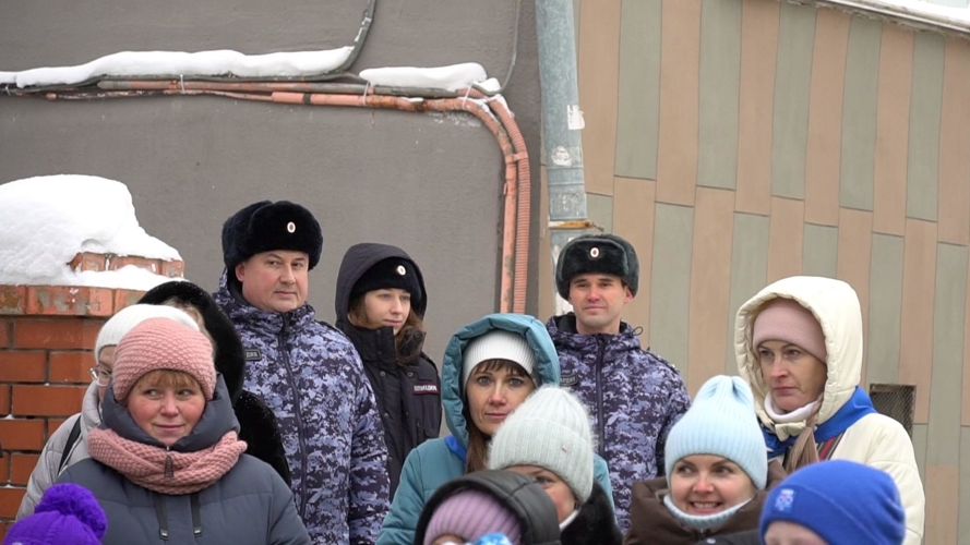 Росгвардейцы обеспечивают безопасность кировчан на прогулочной Спасской