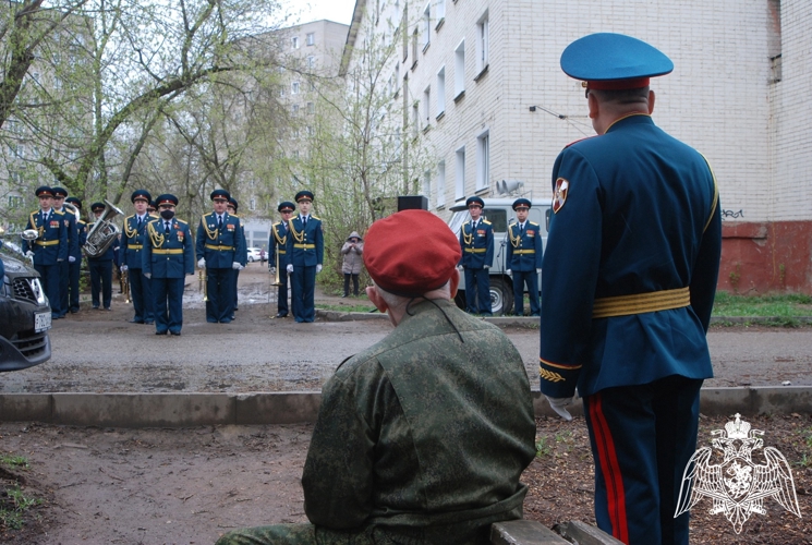 Военный оркестр Кировского соединения Росгвардии отмечает день образования 