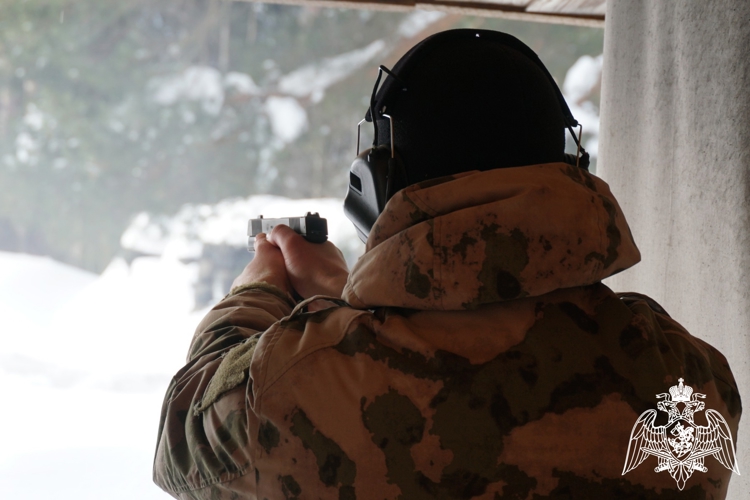 Победителем в соревнованиях спецподразделений по стрельбе и лыжным гонкам стала команда СОБР «Щит»