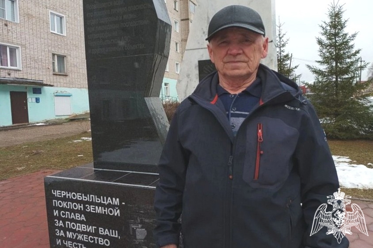 Ликвидатор чернобыльской аварии поделился воспоминаниями с омутнинскими росгвардейцами