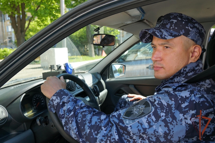 В кировском кафе задержали женщину и мужчину, подозреваемых в нанесении побоев 