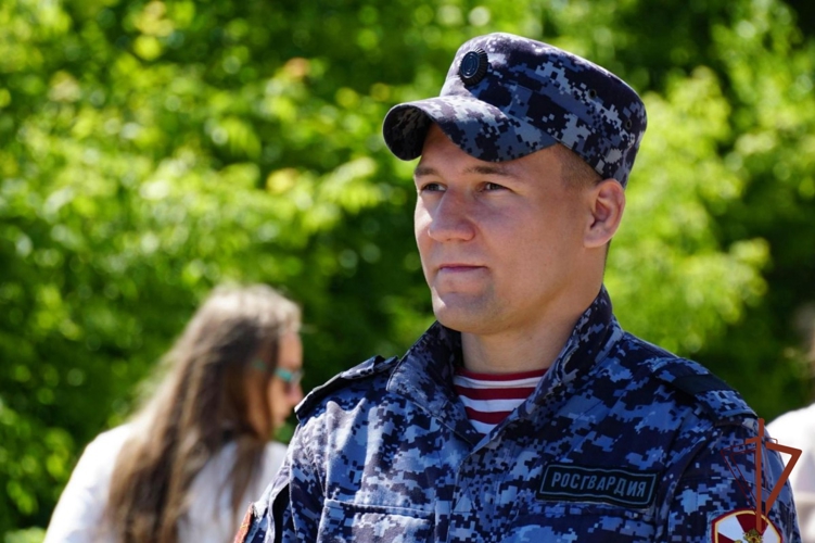 В Кирове росгвардейцы задержали любителя бесплатного пива