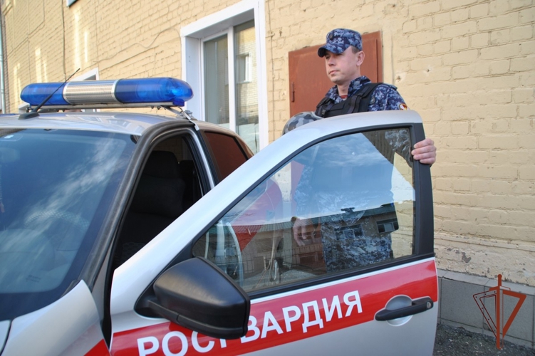 Офицер Росгвардии рассказала об условиях приема на службу в подразделения вневедомственной охраны