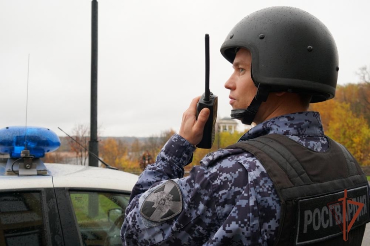 В Кирове росгвардейцы выявили подозреваемого в кражах