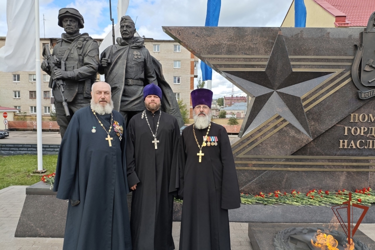 Представитель Вятской епархии принял участие в сборе военного духовенства, окормляющего личный состав Росгвардии и Минобороны, в Нижнем Новогороде
