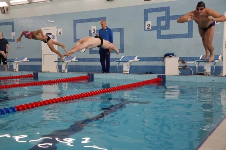 Кировские росгвардейцы стали призерами чемпионата Приволжского округа по плаванию (видео)