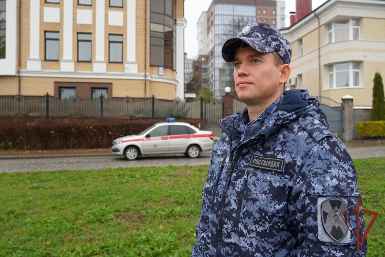 В Кирове росгвардейцы задержали находящегося в розыске за неуплату алиментов