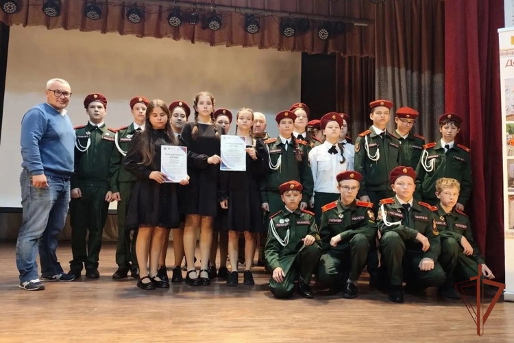 В Кирове подшефные Росгвардии отметили День воссоединения новых регионов с Россией